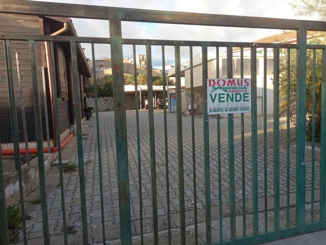 1-Zimmer Gewerbliche Immobilie in Camastra, Italy, Nr. 37108