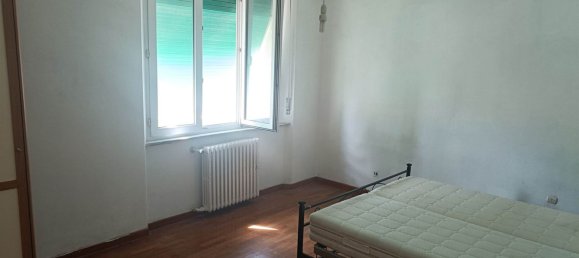 5 bedrooms Apartment in Livorno, Italy No. 329837 11