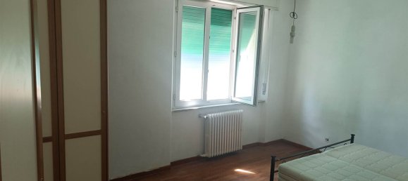5 bedrooms Apartment in Livorno, Italy No. 329837 13