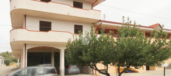 5 rooms Apartment in Cropani, Italy No. 148226 24