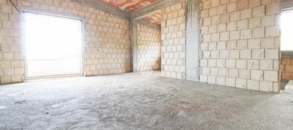 5 rooms Apartment in Cropani, Italy No. 148226 6