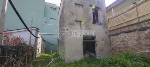 3-Zimmer Haus in Cesena, Italy, Nr. 260560 2