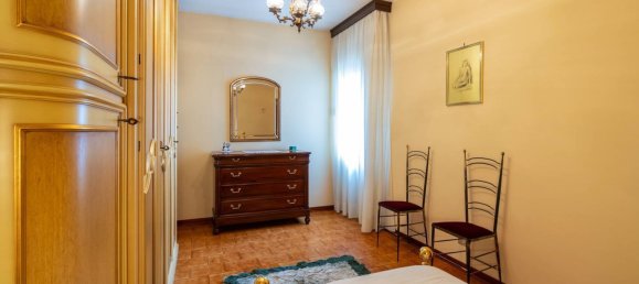 4 rooms House in Maranello, Italy No. 290509 15