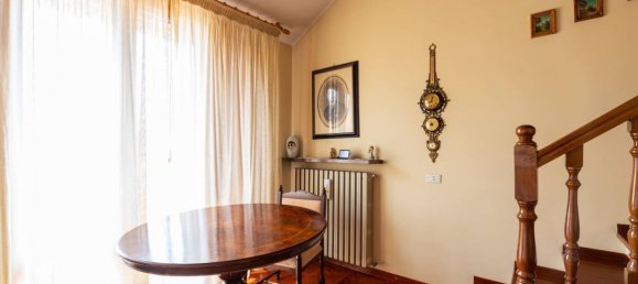 4 rooms House in Maranello, Italy No. 290509 24