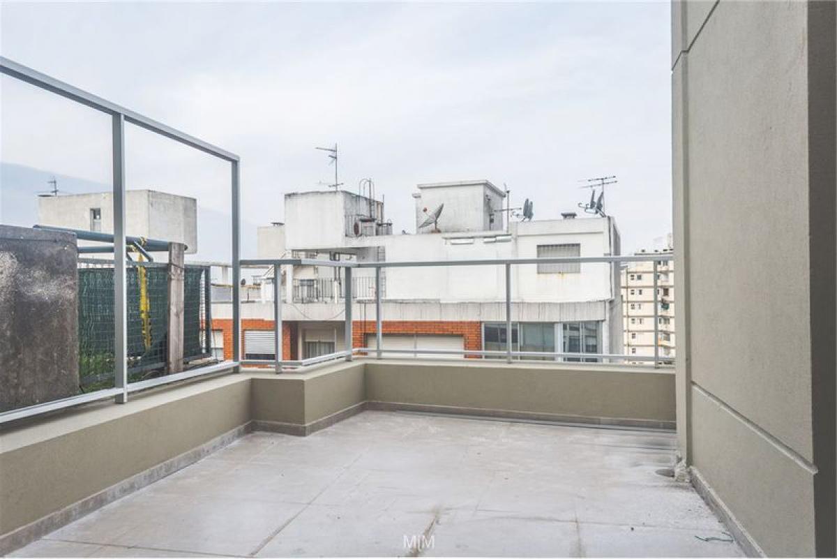 Studio in Montevideo, Uruguay No. 3674