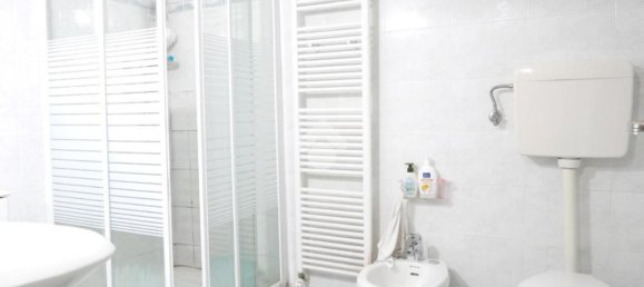 3 bedrooms House in Ravenna, Italy No. 333596 11