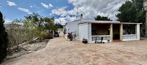 6 bedrooms Villa in Alicante, Spain No. 14258 6