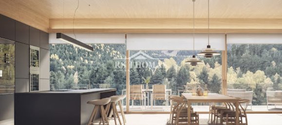 4 bedrooms House in Pals, Spain No. 179666 2