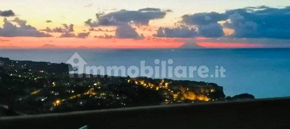 2 bedrooms Apartment in Parghelia, Italy No. 111386 4