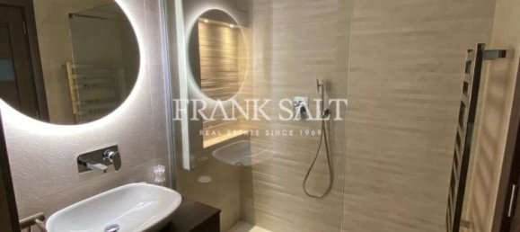 Пентхаус с 3 спальнями в Зуррик, Мальта № 2752 10