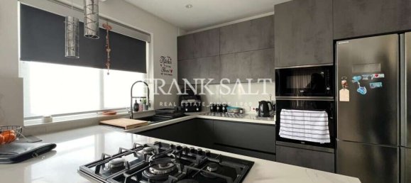 Пентхаус с 3 спальнями в Зуррик, Мальта № 2752 3