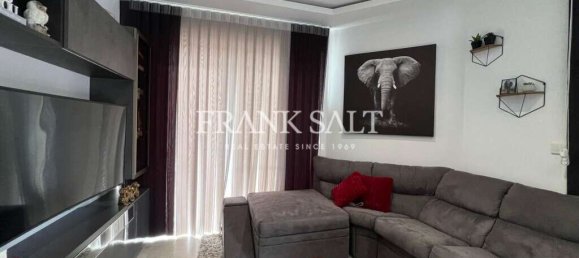 Пентхаус с 3 спальнями в Зуррик, Мальта № 2752 4