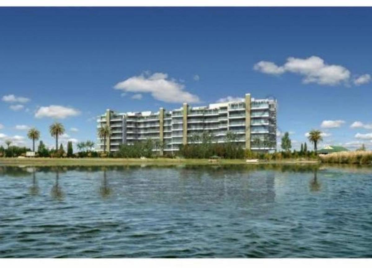 2 bedrooms Apartment in Tigre, Argentina No. 2487