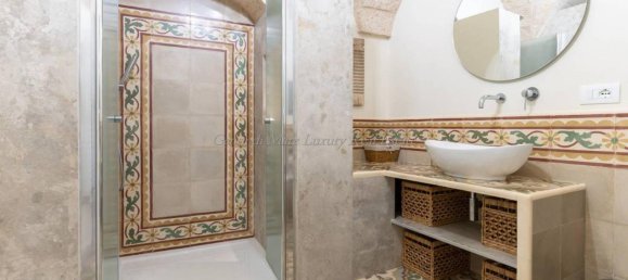 Casa de 8 habitaciónes en Fasano, Italy No. 37331 48