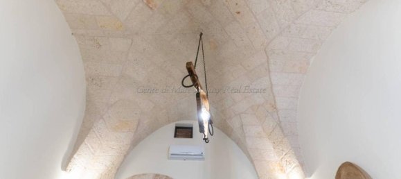 Casa de 8 habitaciónes en Fasano, Italy No. 37331 6