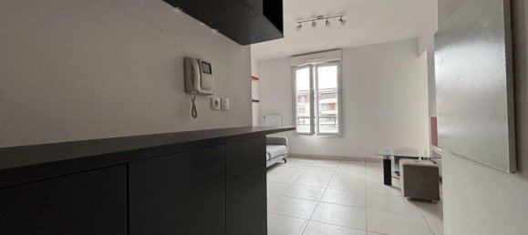 Studio in Corbeil-Essonnes, France, Nr. 299447 11
