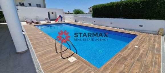 Imóvel comercial T3 em Aradippou, Cyprus N.º 67388 13