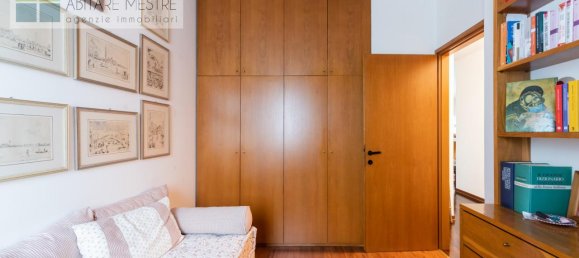 7 rooms Apartment in Treviso, Italy No. 5183 29