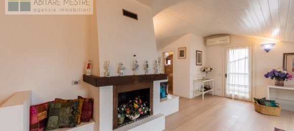 7 rooms Apartment in Treviso, Italy No. 5183 22