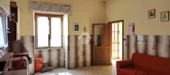 2 bedrooms House in San Felice a Cancello, Italy No. 63733 9