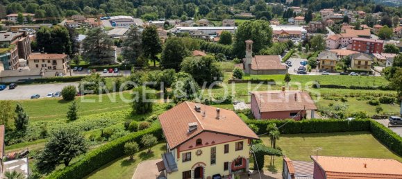 5 bedrooms Villa in Cunardo, Italy No. 102292 20