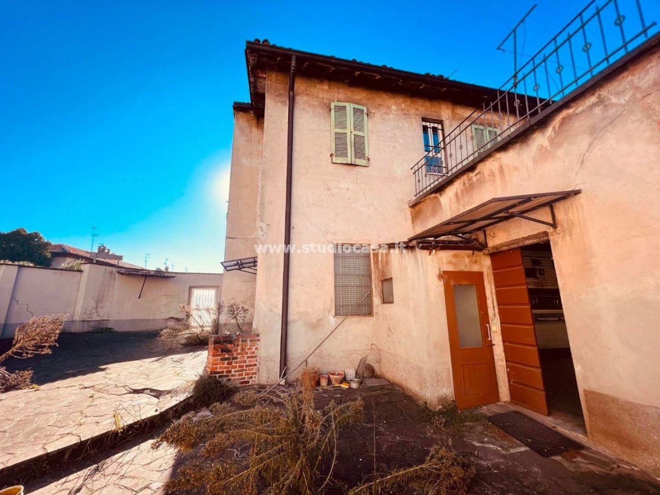 5 bedrooms House in Crema, Italy No. 361952