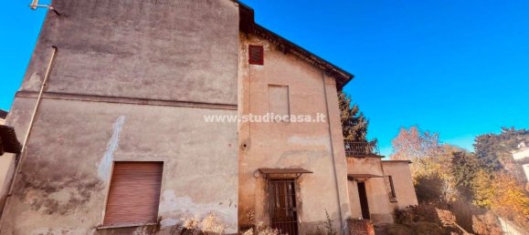 5 bedrooms House in Crema, Italy No. 361952 2
