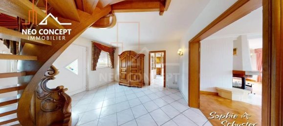 Дом с 8 комнатами в Роппанен, Франция № 76339 15