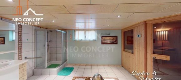 Дом с 8 комнатами в Роппанен, Франция № 76339 20