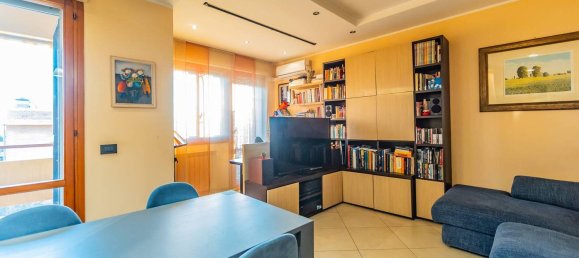 1 bedroom Apartment in Ciampino, Italy No. 289824 2