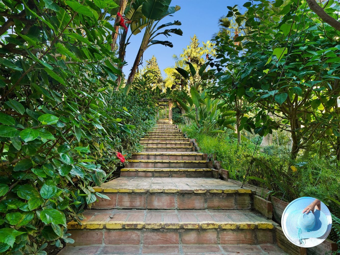 2 bedrooms Penthouse in Marbella, Spain No. 119016