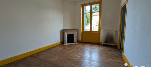 Bâtiment à Montluçon, France 420m² No. 43253 2