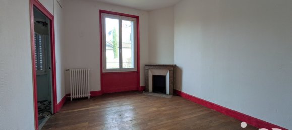 Bâtiment à Montluçon, France 420m² No. 43253 12