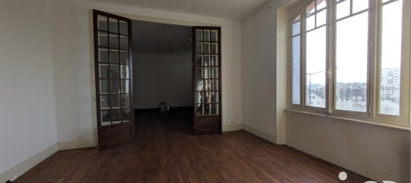 Bâtiment à Montluçon, France 420m² No. 43253 26