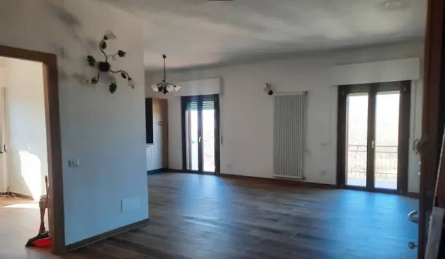 6 rooms Apartment in Semproniano, Italy No. 171966