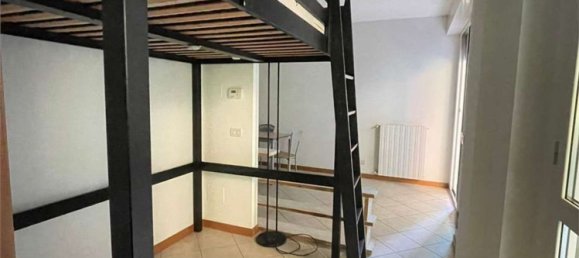 Estudio en Como, Italy No. 120659 5