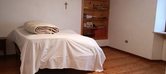 14 rooms House in Sant'Anna d'Alfaedo, Italy No. 88718 18