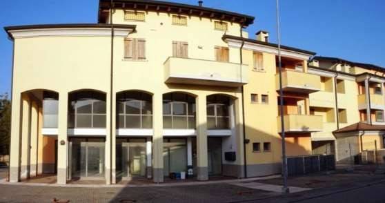 4-salle Bureau à Gonzaga, Italy No. 264186