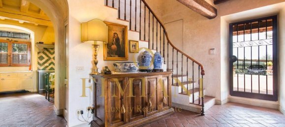 6 bedrooms Villa in Impruneta, Italy No. 189713 9