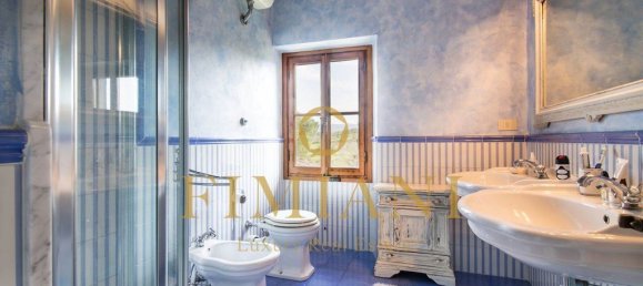 6 bedrooms Villa in Impruneta, Italy No. 189713 16