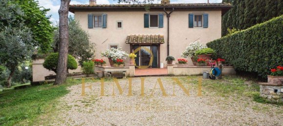 6 bedrooms Villa in Impruneta, Italy No. 189713 4