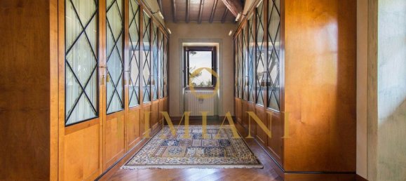 6 bedrooms Villa in Impruneta, Italy No. 189713 10