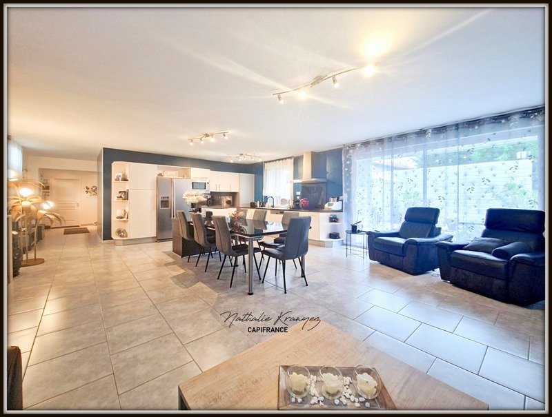 Дом с 9 спальнями в Округ Вузье, Франция № 273424