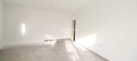 Oficina en Paola, Malta 100 m² No. 12708 4