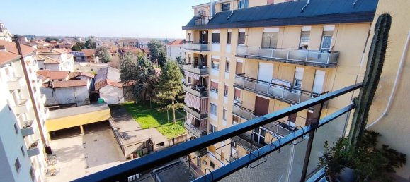 4 rooms Apartment in Cerro Maggiore, Italy No. 207747 38