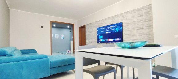 4 rooms Apartment in Cerro Maggiore, Italy No. 207747 5