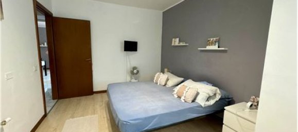 2 Schlafzimmer Wohnung in Savona, Italy, Nr. 279181 10