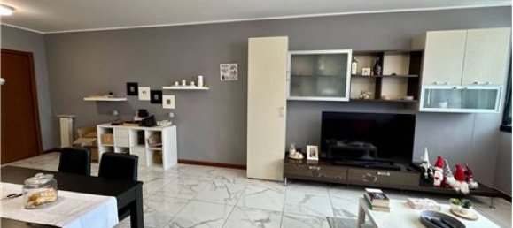 2 Schlafzimmer Wohnung in Savona, Italy, Nr. 279181 6