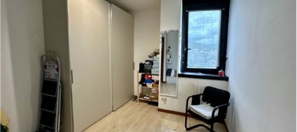 2 Schlafzimmer Wohnung in Savona, Italy, Nr. 279181 12