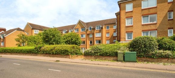 2 bedrooms House in Watford, United Kingdom No. 6164 13